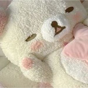 Meet your Posher, Alysia